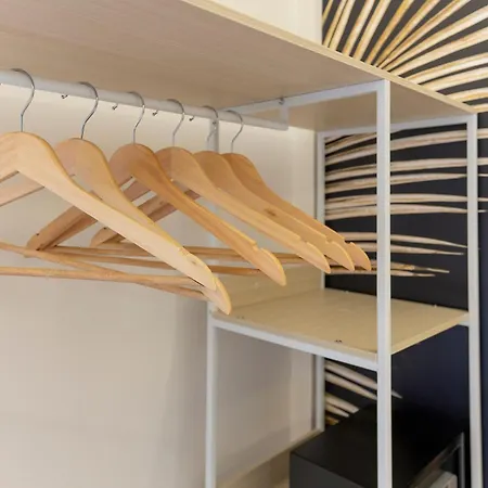 Aurum Nolana Guest house