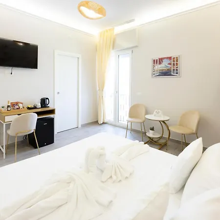 Aurum Nolana Guest house