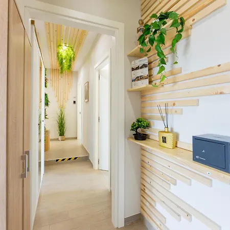 Aurum Nolana Guest house